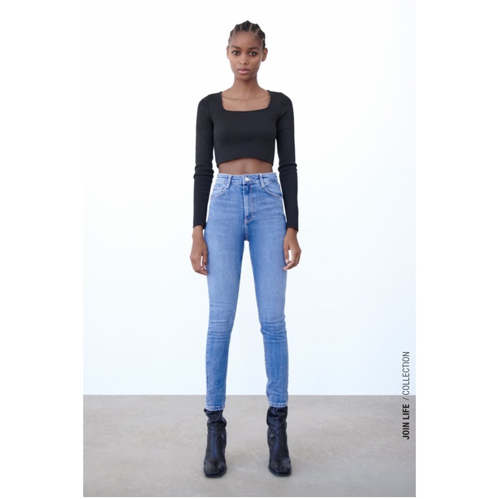 Zara High Rise Super Stretch Sculpt Skinny Jeans (size 4)